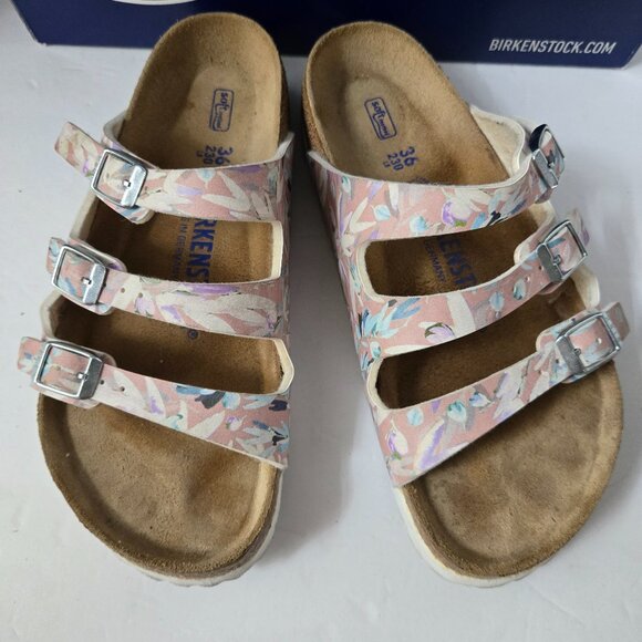 BIRKENSTOCK "Florida" Sandals - Picture 1 of 8
